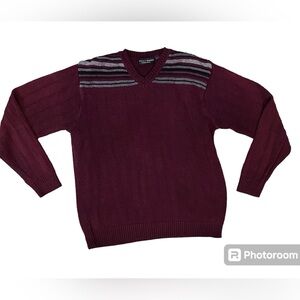 Vintage Crazy Horse By Liz Claiborne  mens vneck sweater Maroon Medium